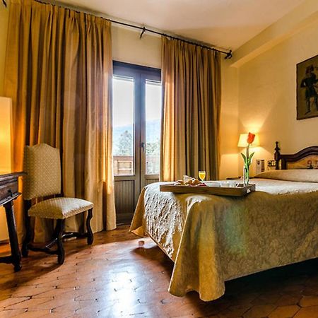 Hotel Temple Ponferrada Kültér fotó