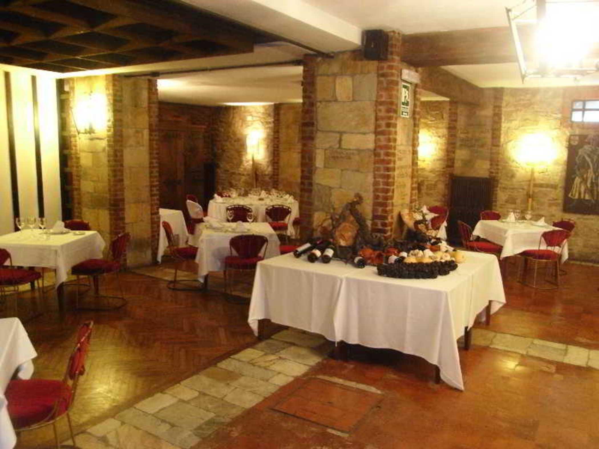Hotel Temple Ponferrada Kültér fotó